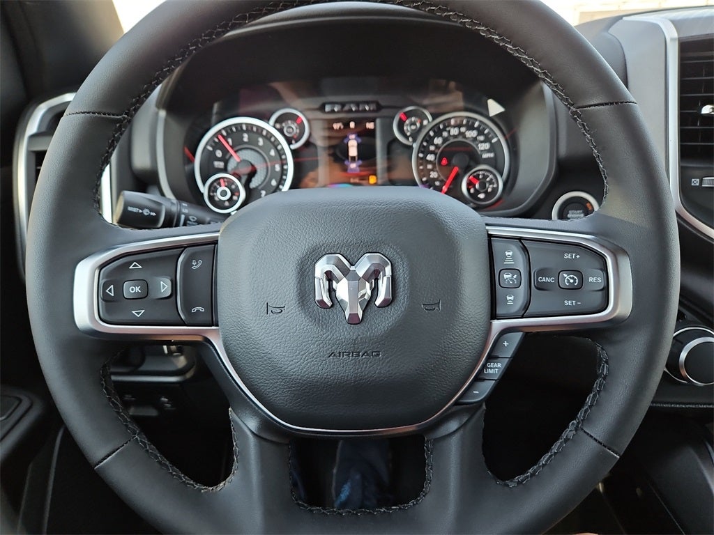 2026 RAM Ram 1500 RAM 1500 BIG HORN CREW CAB 4X2 5'7' BOX