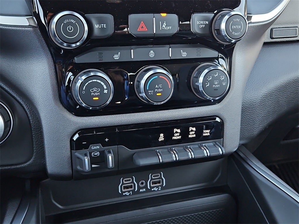 2026 RAM Ram 1500 RAM 1500 BIG HORN CREW CAB 4X2 5'7' BOX