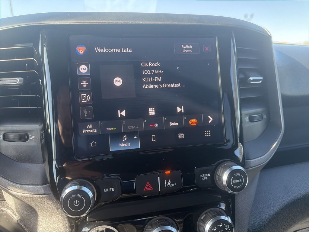 2025 RAM 1500 Tradesman Quad Cab 4x4 6'4' Box