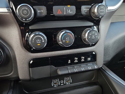2026 RAM 1500 RAM 1500 EXPRESS CREW CAB 4X4 5'7' BOX