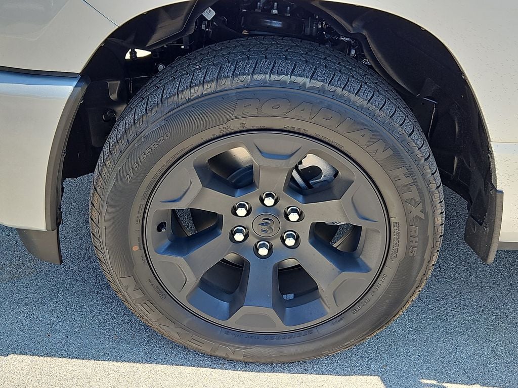2026 RAM 1500 RAM 1500 EXPRESS QUAD CAB 4X4 6'4' BOX