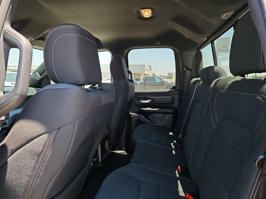 2026 RAM 1500 RAM 1500 EXPRESS QUAD CAB 4X4 6'4' BOX
