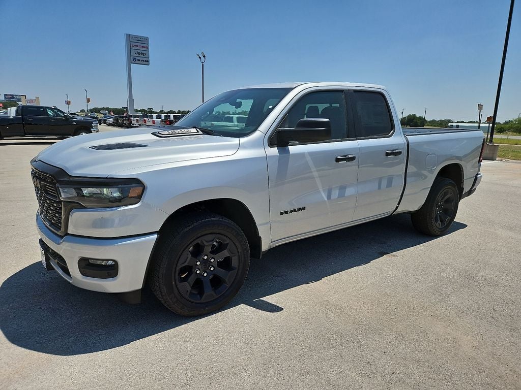 2026 RAM 1500 RAM 1500 EXPRESS QUAD CAB 4X4 6'4' BOX