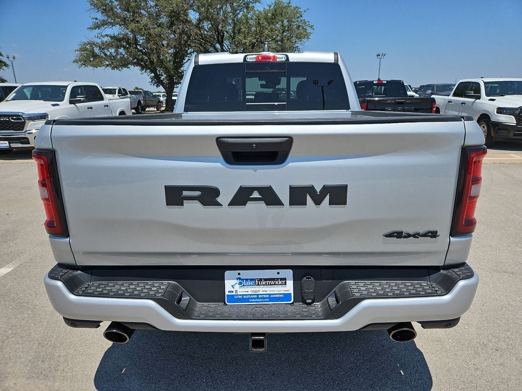 2026 RAM 1500 RAM 1500 EXPRESS QUAD CAB 4X4 6'4' BOX