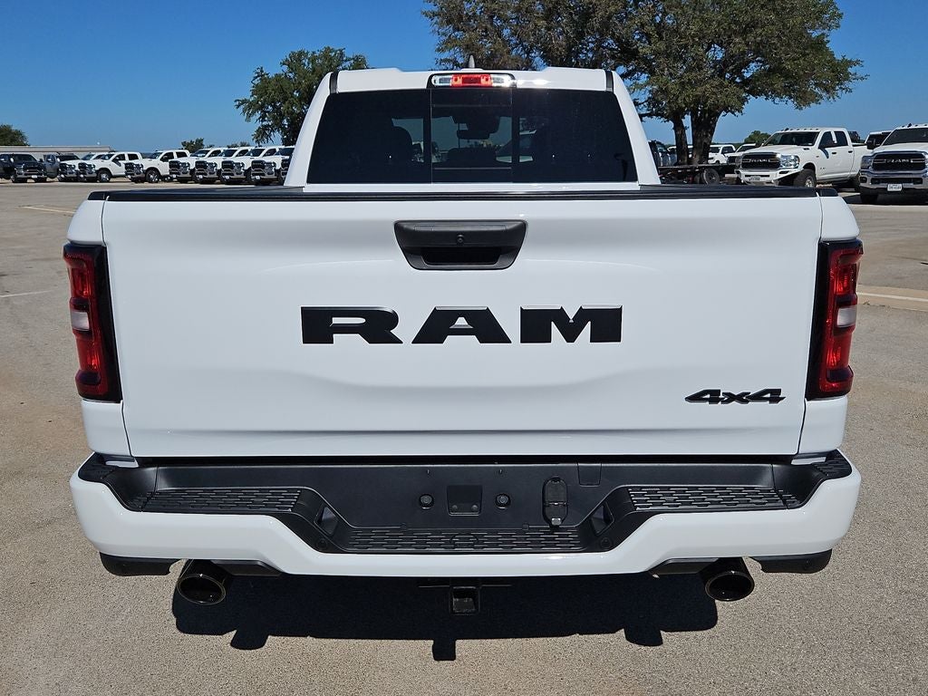 2026 RAM 1500 RAM 1500 EXPRESS QUAD CAB 4X4 6'4' BOX