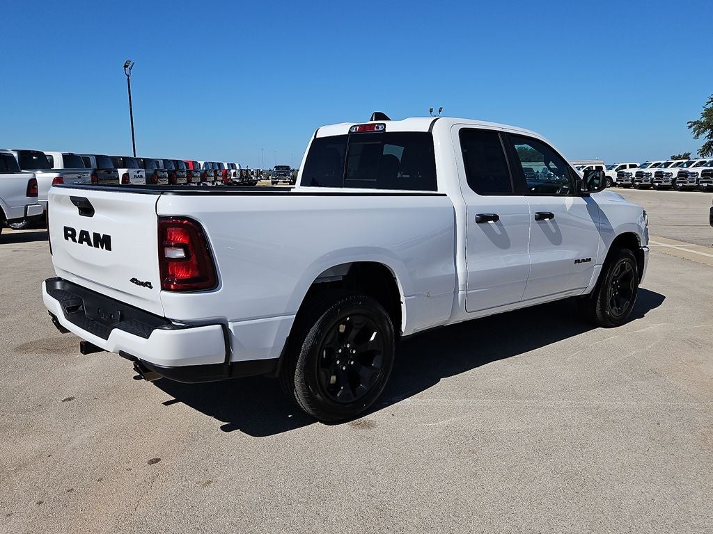 2026 RAM 1500 RAM 1500 EXPRESS QUAD CAB 4X4 6'4' BOX