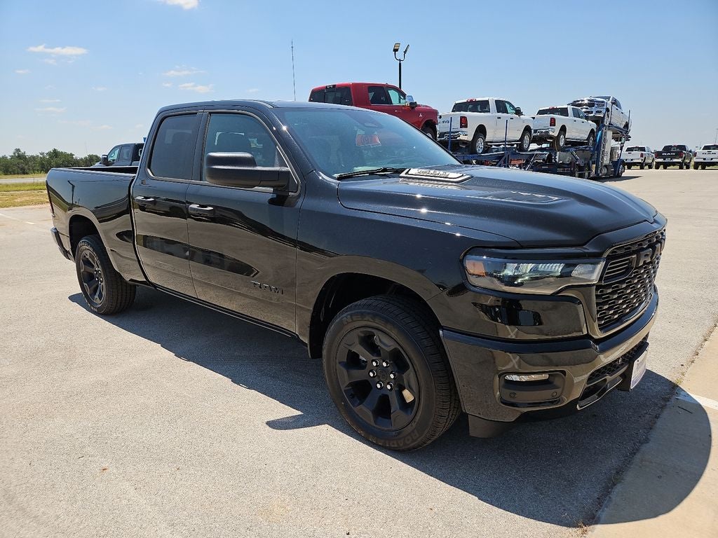 2026 RAM 1500 RAM 1500 EXPRESS QUAD CAB 4X4 6'4' BOX