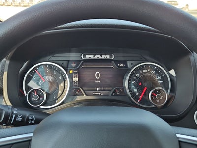 2026 RAM 1500 RAM 1500 EXPRESS QUAD CAB 4X4 6'4' BOX