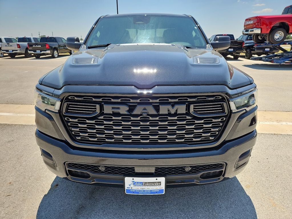 2026 RAM 1500 RAM 1500 EXPRESS QUAD CAB 4X4 6'4' BOX