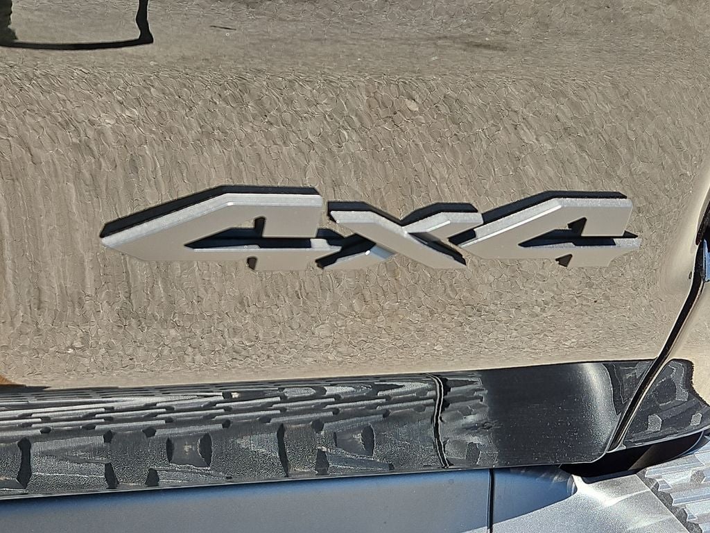 2026 RAM 1500 RAM 1500 EXPRESS QUAD CAB 4X4 6'4' BOX