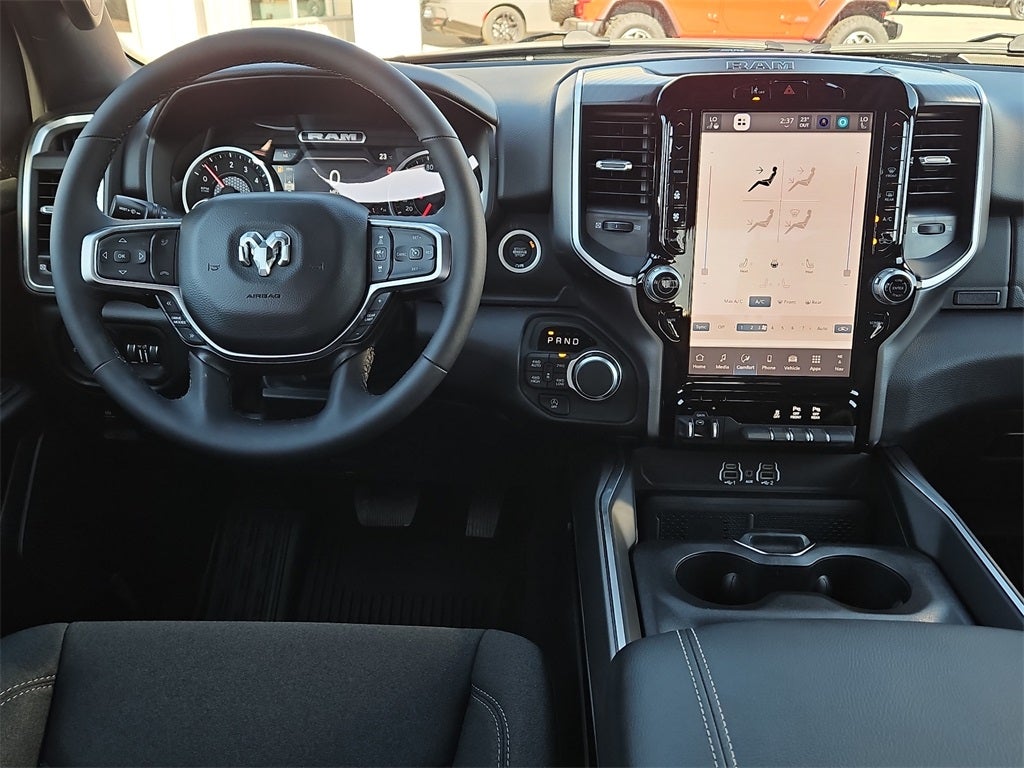 2026 RAM Ram 1500 RAM 1500 LONE STAR CREW CAB 4X4 5'7' BOX