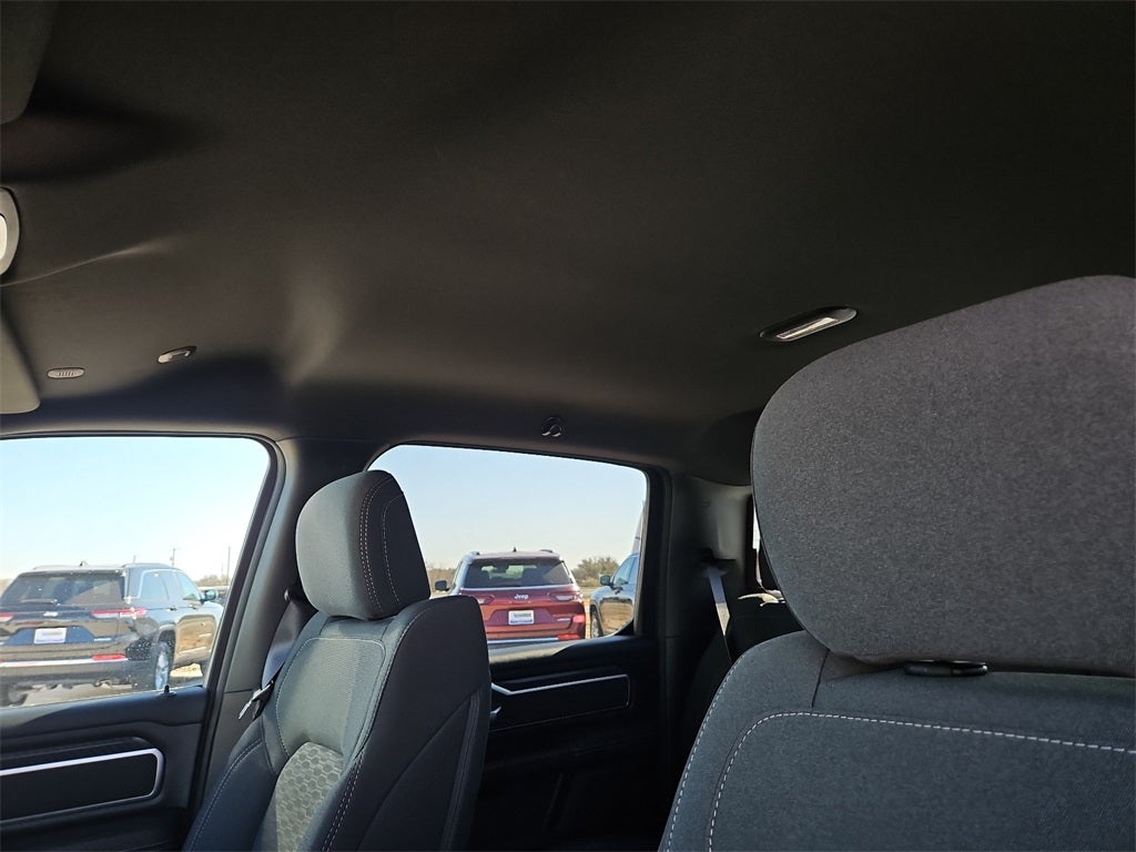 2026 RAM Ram 1500 RAM 1500 LONE STAR CREW CAB 4X4 5'7' BOX