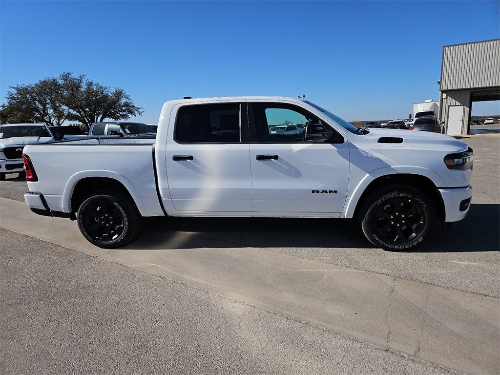 2026 RAM Ram 1500 RAM 1500 LONE STAR CREW CAB 4X4 5'7' BOX