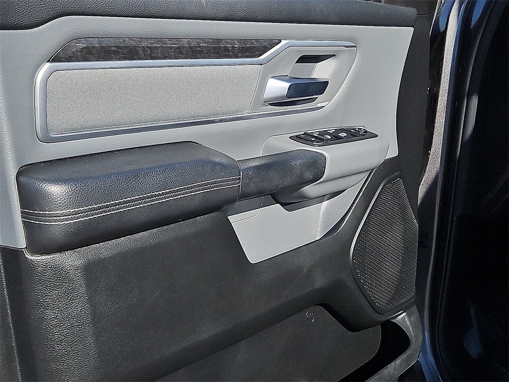 2021 RAM 1500 Lone Star Crew Cab 4x4 5'7' Box