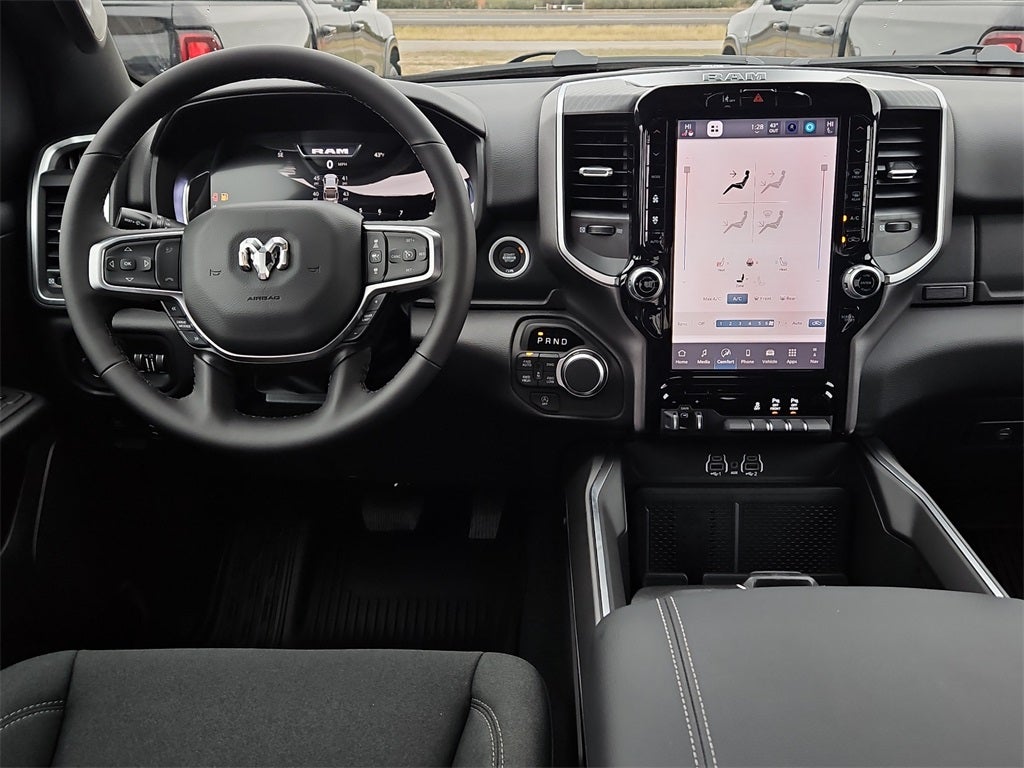 2026 RAM Ram 1500 RAM 1500 LONE STAR CREW CAB 4X4 5'7' BOX