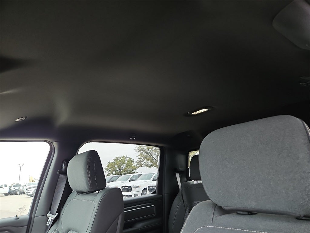 2026 RAM Ram 1500 RAM 1500 LONE STAR CREW CAB 4X4 5'7' BOX