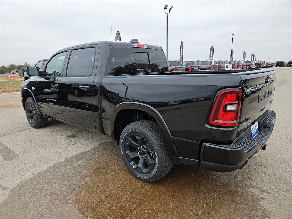 2026 RAM Ram 1500 RAM 1500 LONE STAR CREW CAB 4X4 5'7' BOX