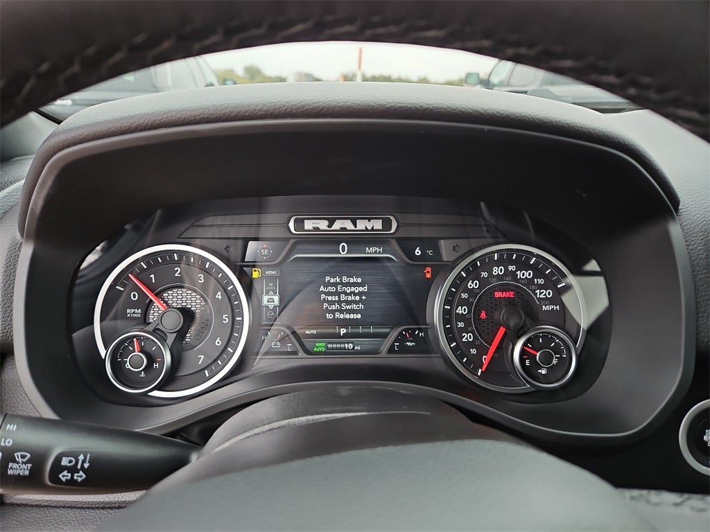 2026 RAM Ram 1500 RAM 1500 LONE STAR CREW CAB 4X4 5'7' BOX