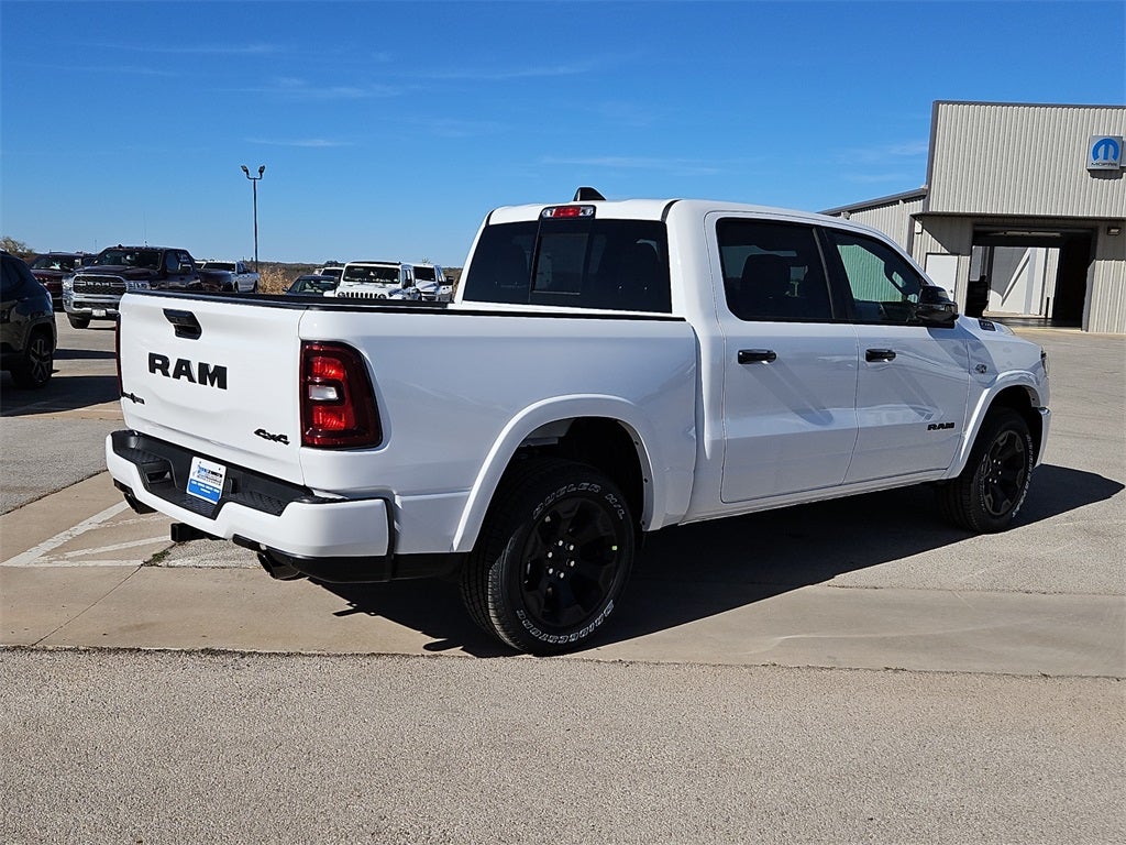 2026 RAM Ram 1500 RAM 1500 LONE STAR CREW CAB 4X4 5'7' BOX