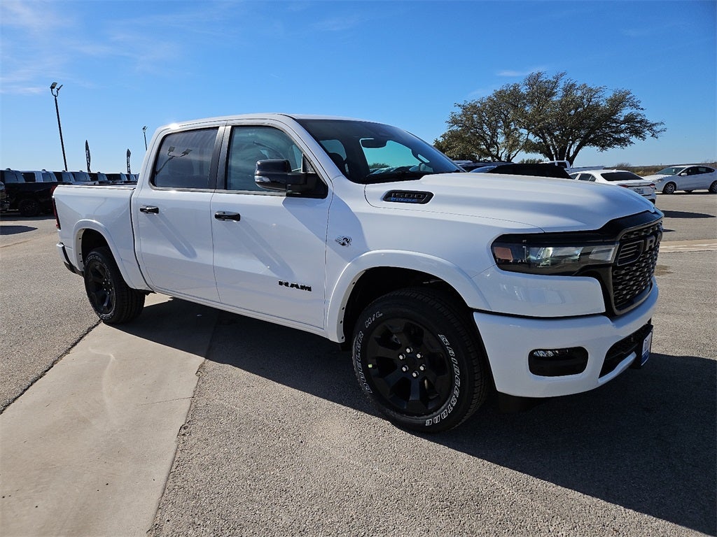 2026 RAM Ram 1500 RAM 1500 LONE STAR CREW CAB 4X4 5'7' BOX
