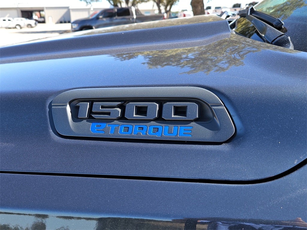 2026 RAM Ram 1500 RAM 1500 LONE STAR CREW CAB 4X4 5'7' BOX