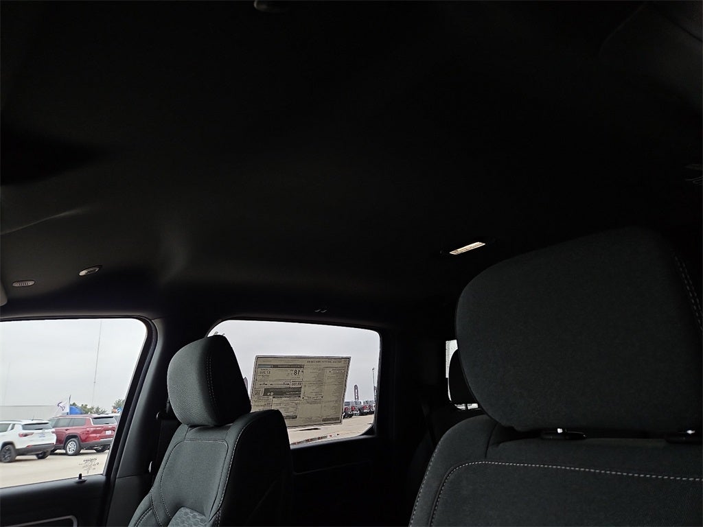 2026 RAM Ram 1500 RAM 1500 LONE STAR CREW CAB 4X4 5'7' BOX