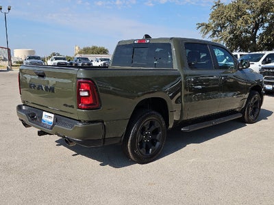 2027 RAM 1500 RAM 1500 EXPRESS CREW CAB 4X4 5'7' BOX