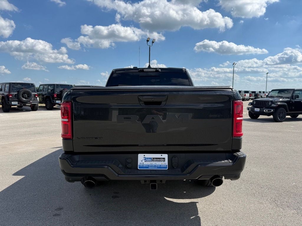 2026 RAM 1500 Limited Crew Cab 4x4 5'7' Box