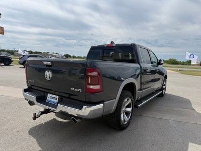 2019 RAM 1500 Laramie Crew Cab 4x4 5'7' Box