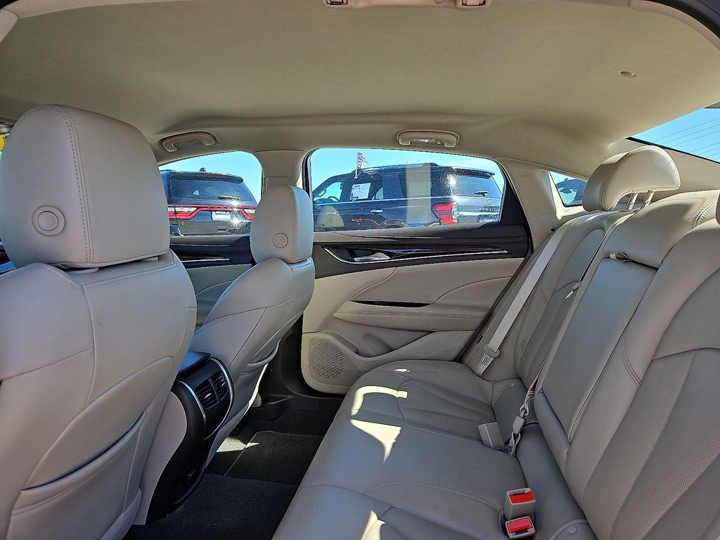 2017 Buick LaCrosse Essence