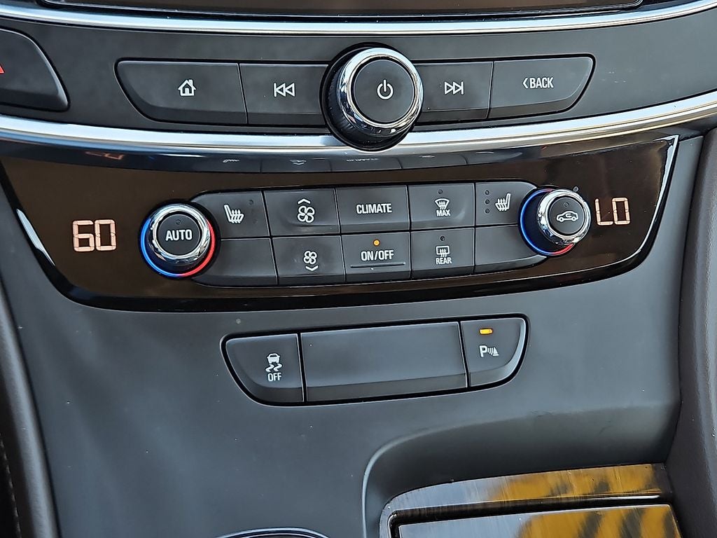 2017 Buick LaCrosse Essence