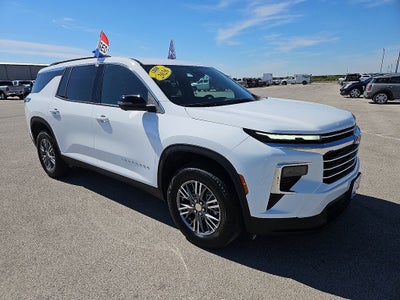 2026 Chevrolet Traverse FWD LT