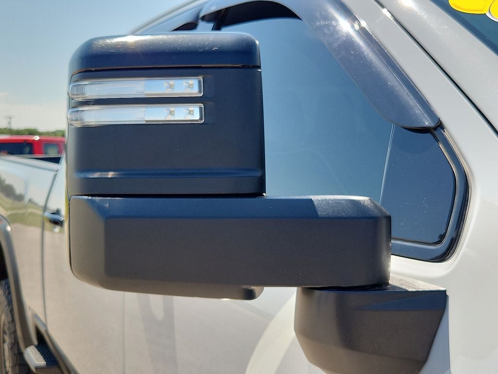 2024 GMC Sierra 2500HD 4WD Crew Cab Standard Bed AT4X