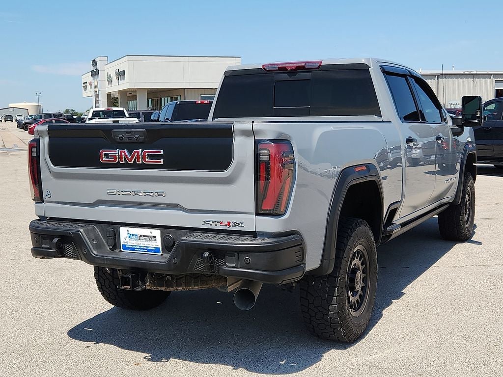 2024 GMC Sierra 2500HD 4WD Crew Cab Standard Bed AT4X
