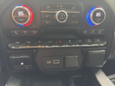 2020 GMC Sierra 1500 4WD Crew Cab Short Box Denali