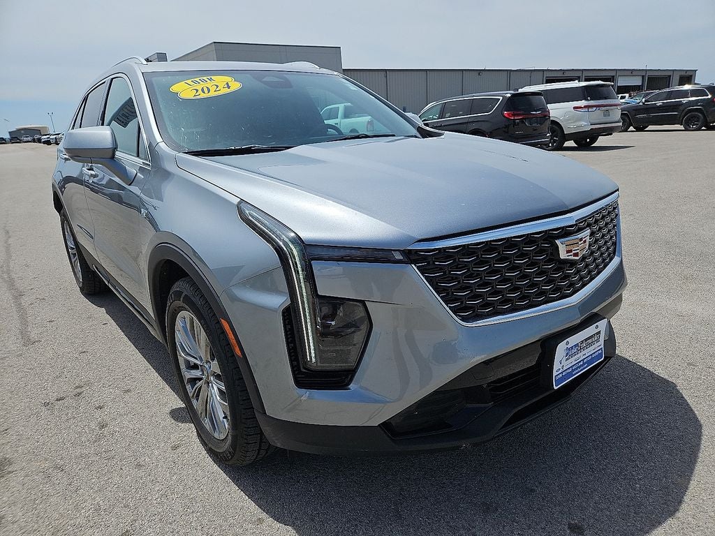 2024 Cadillac XT4 AWD Premium Luxury