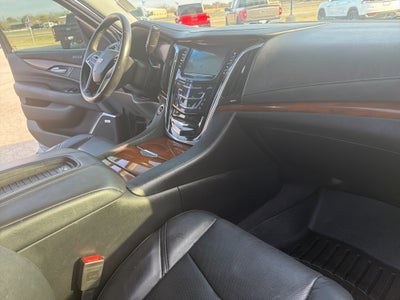 2019 Cadillac Escalade Luxury