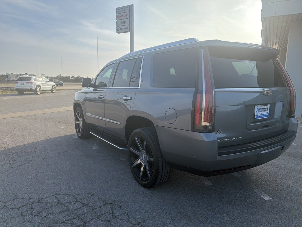 2019 Cadillac Escalade Luxury