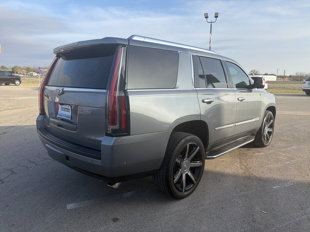 2019 Cadillac Escalade Luxury