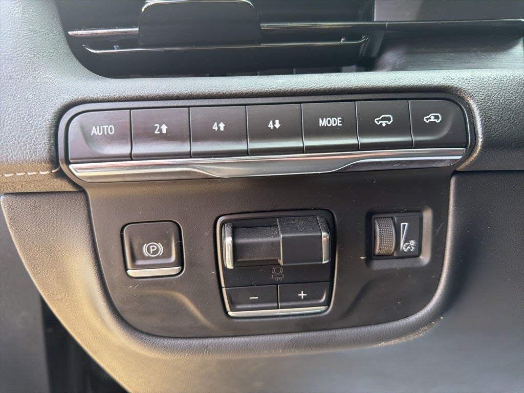 2023 Cadillac Escalade 4WD Sport