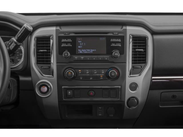 2018 Nissan TITAN SV
