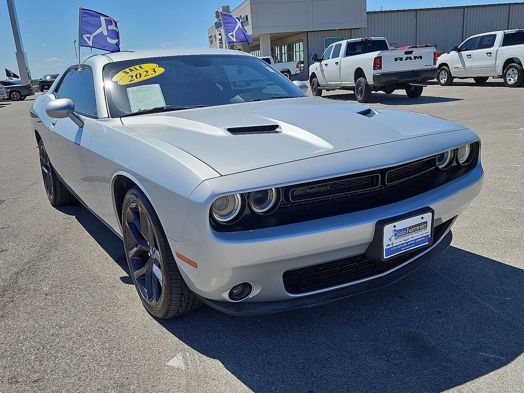 2023 Dodge Challenger SXT