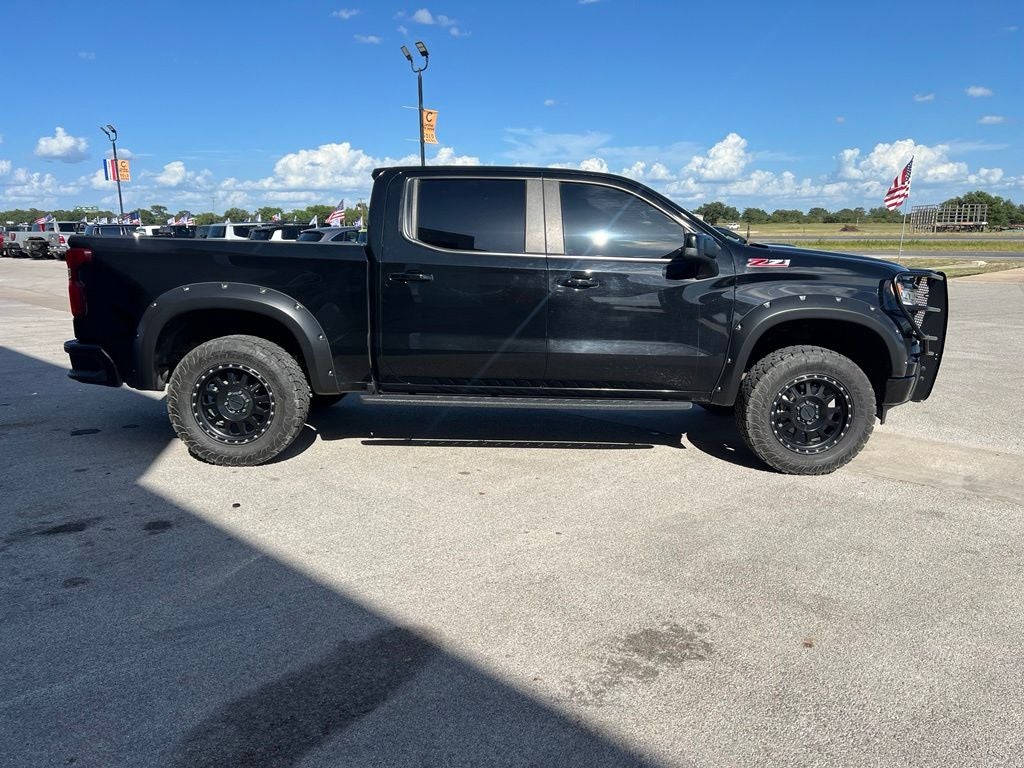2022 Chevrolet Silverado 1500 4WD Crew Cab Short Bed RST