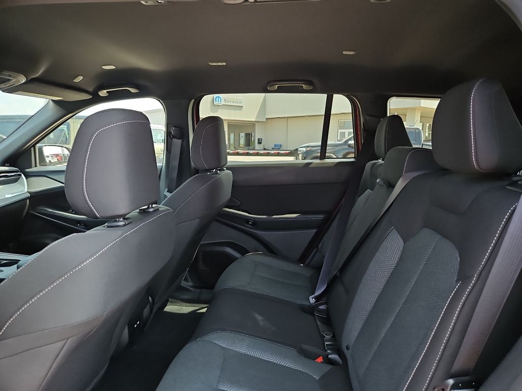2026 Jeep Cherokee CHEROKEE LAREDO 4X4