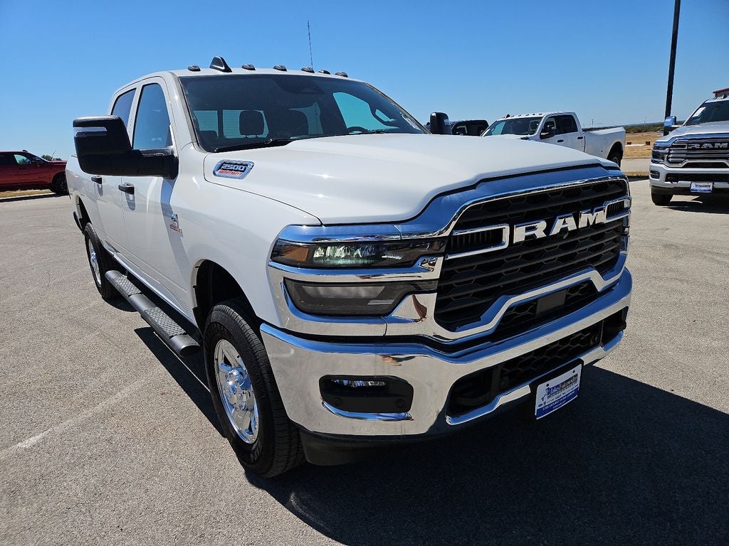 2026 RAM 2500 RAM 2500 TRADESMAN CREW CAB 4X4 6'4' BOX