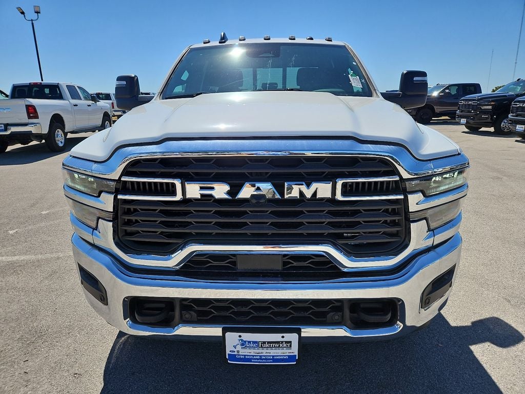 2026 RAM 2500 RAM 2500 TRADESMAN CREW CAB 4X4 6'4' BOX