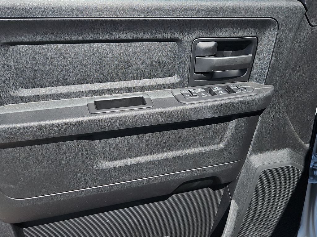 2026 RAM 2500 RAM 2500 TRADESMAN CREW CAB 4X4 6'4' BOX