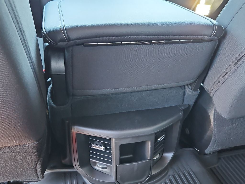 2026 RAM 2500 RAM 2500 TRADESMAN CREW CAB 4X4 6'4' BOX