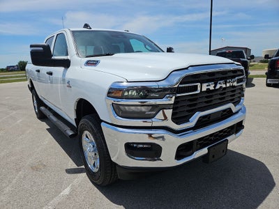 2026 RAM 2500 RAM 2500 TRADESMAN CREW CAB 4X4 6'4' BOX