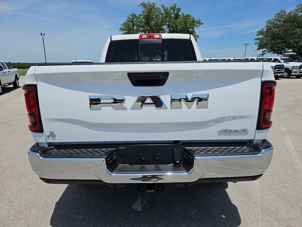 2026 RAM 2500 RAM 2500 TRADESMAN CREW CAB 4X4 6'4' BOX
